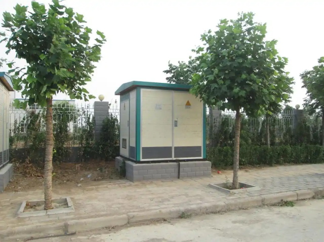 头屯河1000KVA欧式箱式变压器